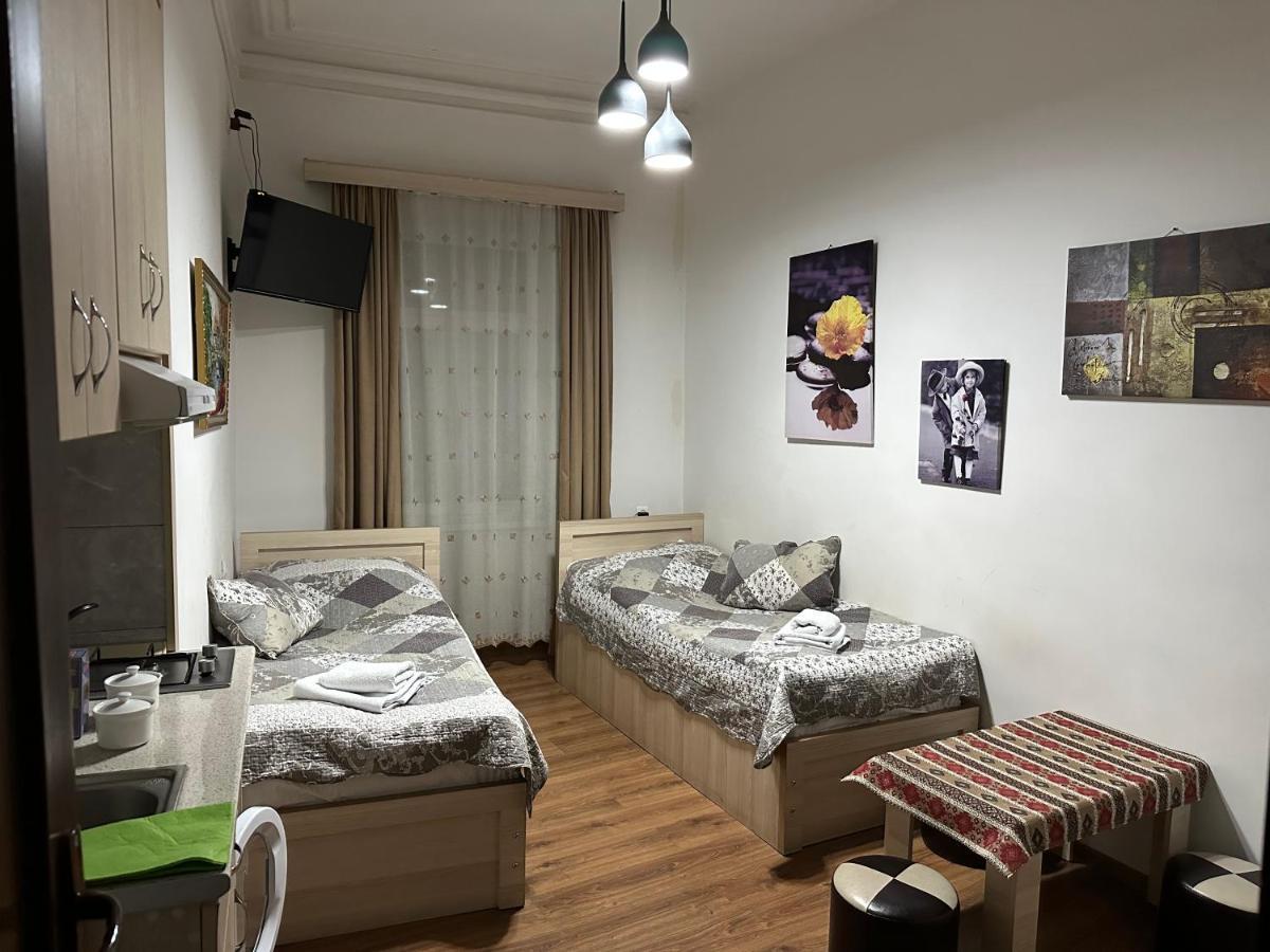Leselidze Guest House Тбілісі Екстер'єр фото